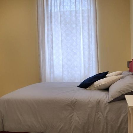 נאפולי La Casa Di Bruno Suites מראה חיצוני תמונה