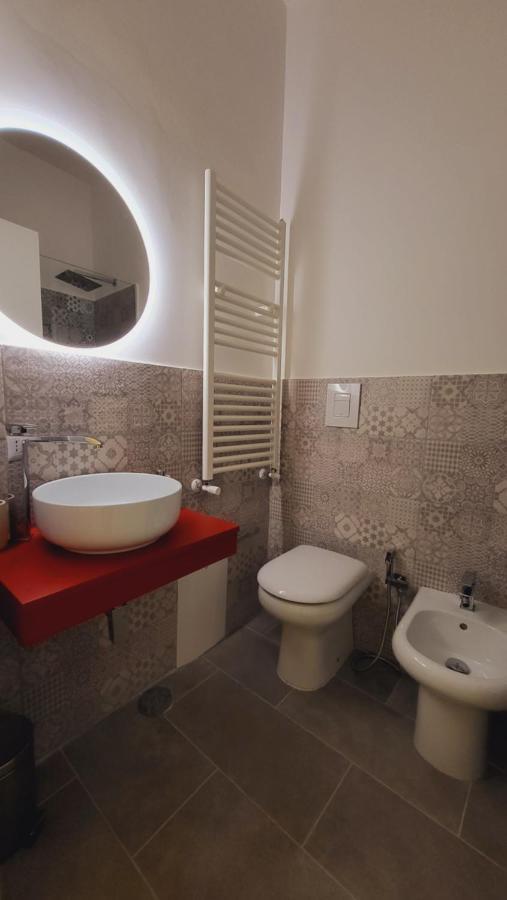נאפולי La Casa Di Bruno Suites מראה חיצוני תמונה